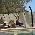 Zadar, The Florens Residence - Apartments Near The Beach With The New Pool & Garden, Bbq And Kids Playground