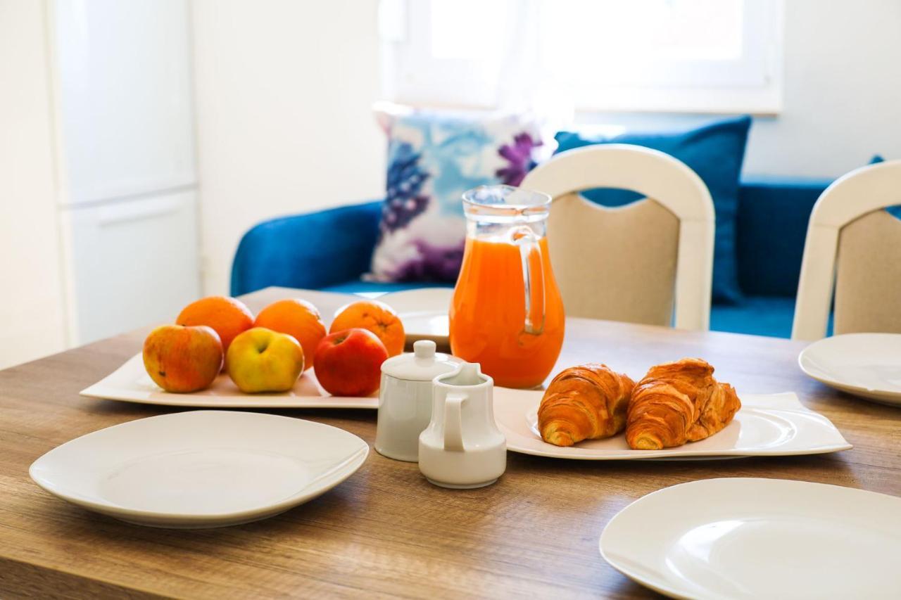 Appartement The Florens Near The With The Pool, Bbq And Kids Playground, Diklo